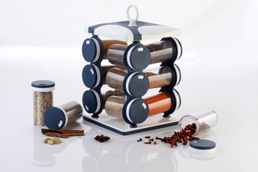 Spice rack with 12 food-grade plastic jars, brown box included Spice rack with 12 food-grade plastic jars, brown box included
